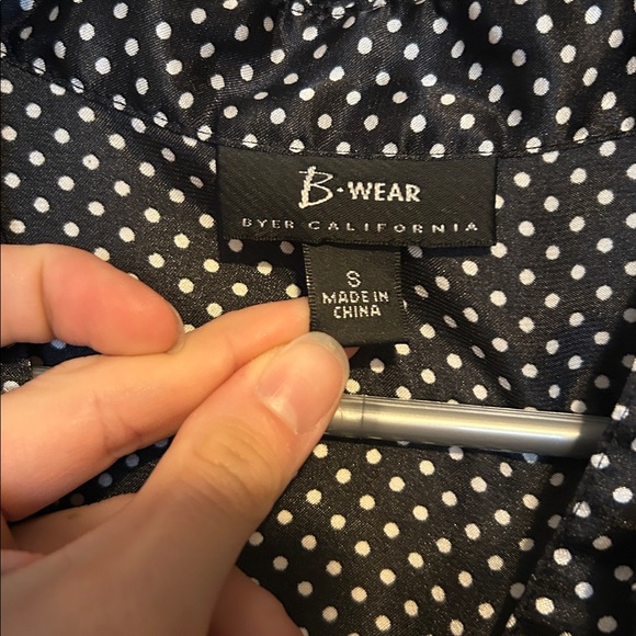 Dress blouse - Picture 3 of 5